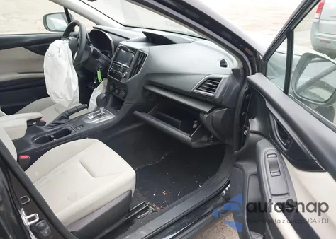 2017 Subaru Impreza 2.0I Premium из США, поврежденный, VIN 4S3GTAB61H3721838